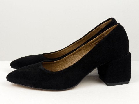 Дизайнерские туфли лодочки на  каблуке из натуральной итальянской замши черного цвета,  Т-2116/1-02